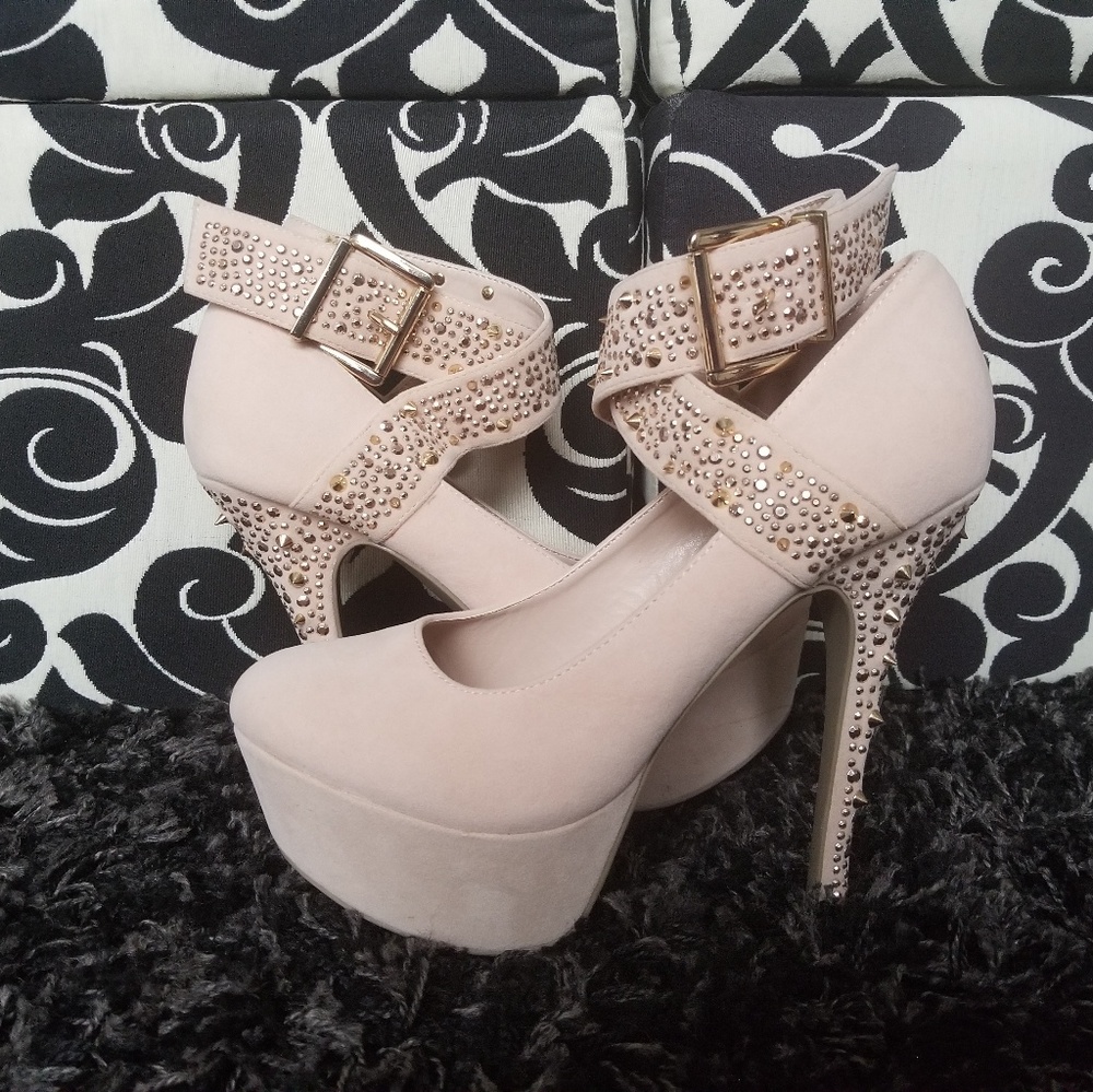 Tan Women's sz 10